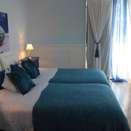 Guest house White House Cascais